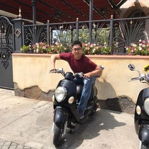 Meet your Posher, Jee